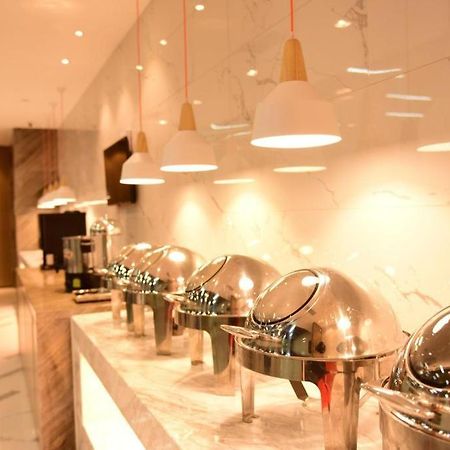 Holiday Inn Express Lhasa Potala Square By Ihg 外观 照片