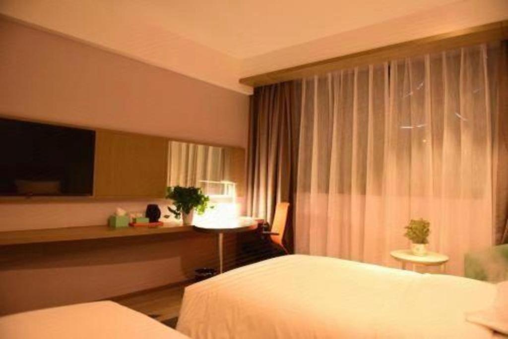Holiday Inn Express Lhasa Potala Square By Ihg 外观 照片