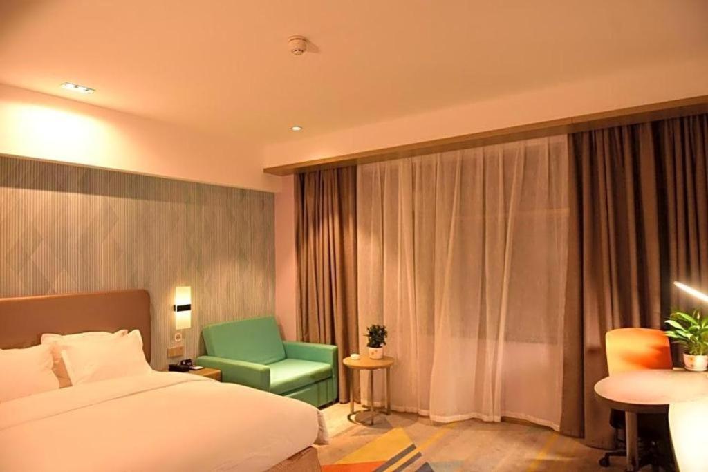 Holiday Inn Express Lhasa Potala Square By Ihg 外观 照片